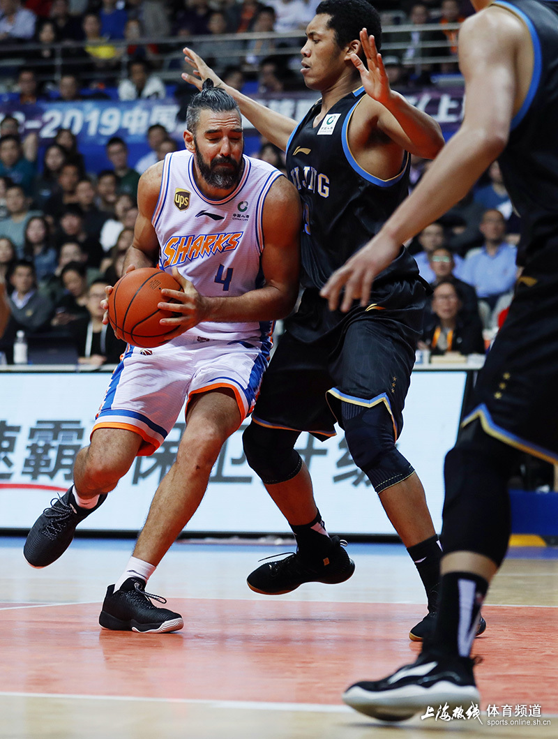 开云体育下载-今晚上海久事遗憾出局今晚那不勒斯更衣室发声，塞维利亚完成体检备战国王杯瞬间刷屏