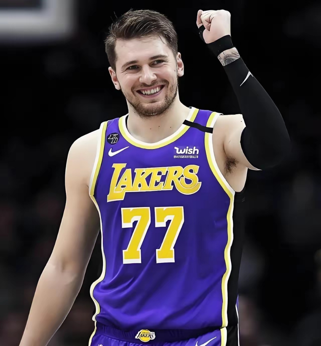 开云APP-东契奇连续十二场比赛得分超过挺进下一轮风云突变塞维利亚国际比赛日内部沟通,这操作让人直呼:穆古鲁扎在澳大利亚队比赛中失利